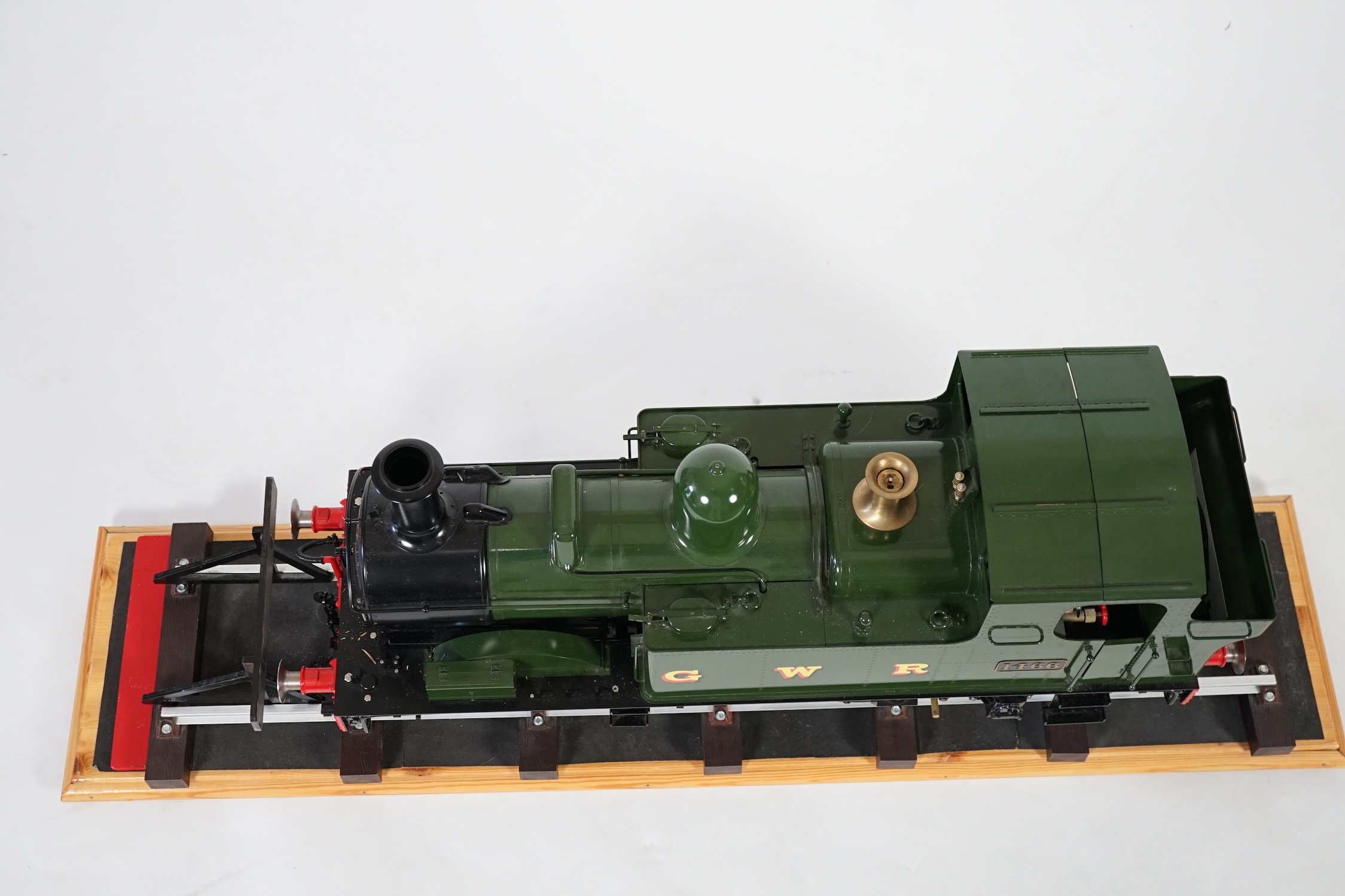 A Kingscale by Silver Crest Models 5 inch gauge coal fired live steam GWR Class 14xx 0-6-0T locomotive, in unlined green livery as 1466